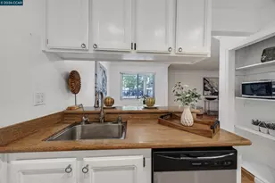 5455 Kirkwood Dr, Concord, CA 94521 - Photo 13