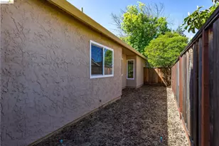 2802 Buttercup Ct, Antioch, CA 94531 - Photo 31