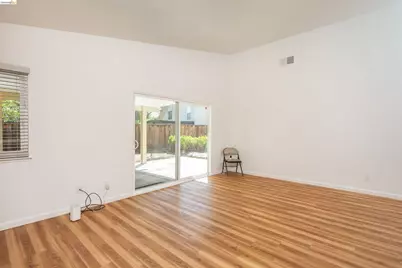 2802 Buttercup Ct, Antioch, CA 94531 - Photo 25