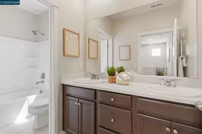 49 Funderburg Blvd., Mountain House, CA 95391 - Photo 25
