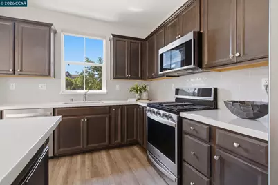 49 Funderburg Blvd., Mountain House, CA 95391 - Photo 9