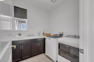 2754 Lily Ct, Antioch, CA 94531 - Photo 19