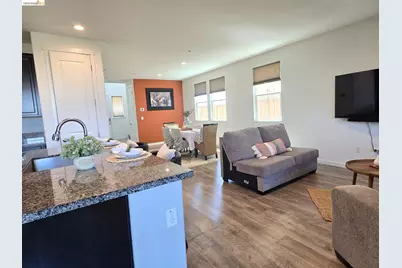 2754 Lily Ct, Antioch, CA 94531 - Photo 11