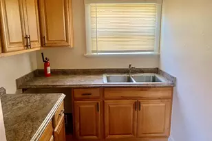 1028 61st St, Oakland, CA 94608 - Photo 13