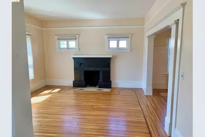 1028 61st St, Oakland, CA 94608 - Photo 3