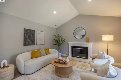 38475 Jacaranda Dr, Newark, CA 94560 - Photo 17