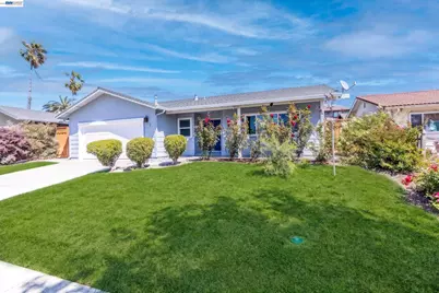 38475 Jacaranda Dr, Newark, CA 94560 - Photo 3