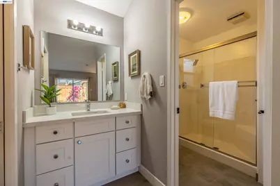 38475 Jacaranda Dr, Newark, CA 94560 - Photo 27
