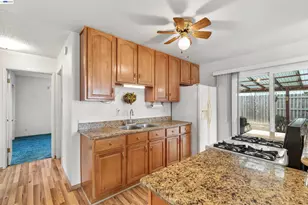 953 Thomsen Rd, Lathrop, CA 95330 - Photo 17