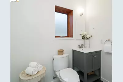 1908 Tenth St, Berkeley, CA 94710 - Photo 23