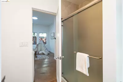 1908 Tenth St, Berkeley, CA 94710 - Photo 37