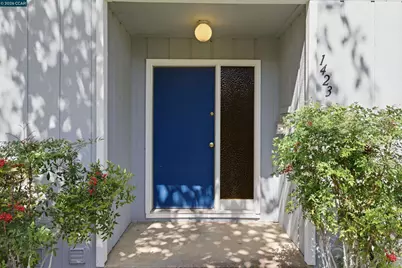 1423 Saint James Pkwy, Concord, CA 94521 - Photo 3