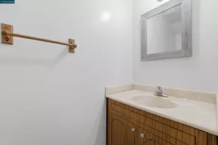 1423 St James Pkwy, Concord, CA 94521 - Photo 21