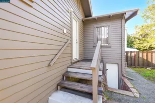 2596 MacArthur Blvd, Oakland, CA 94602 - Photo 45