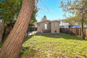 2596 MacArthur Blvd, Oakland, CA 94602 - Photo 43