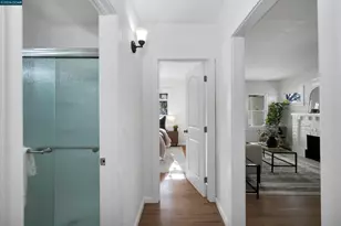 2596 MacArthur Blvd, Oakland, CA 94602 - Photo 27