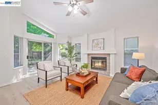 10 Fig Leaf Ct, Sacramento, CA 95838 - Photo 23