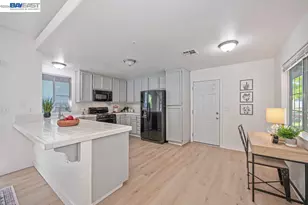 10 Fig Leaf Ct, Sacramento, CA 95838 - Photo 13