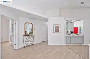10 Fig Leaf Ct, Sacramento, CA 95838 - Photo 21