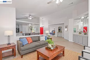 10 Fig Leaf Ct, Sacramento, CA 95838 - Photo 27