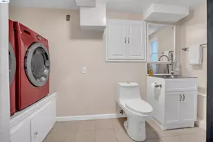 18419 Clifton Way, Castro Valley, CA 94546 - Photo 41
