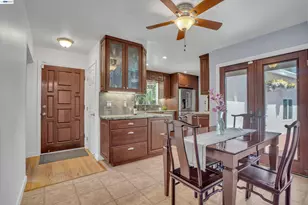 18419 Clifton Way, Castro Valley, CA 94546 - Photo 25
