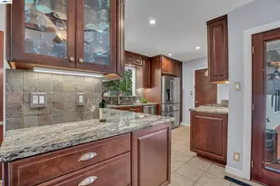 18419 Clifton Way, Castro Valley, CA 94546 - Photo 21