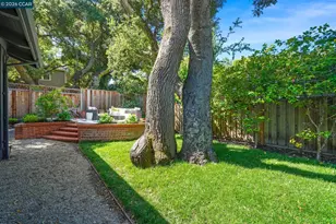 26 Bishop Ln, Menlo Park, CA 94025 - Photo 29