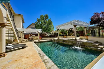 950 Maplegate Ct, Concord, CA 94521 - Photo 83