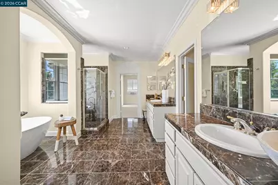 950 Maplegate Ct, Concord, CA 94521 - Photo 71
