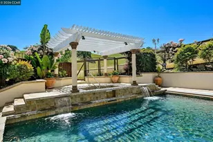 950 Maplegate Ct, Concord, CA 94521 - Photo 81