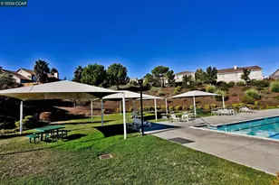 950 Maplegate Ct, Concord, CA 94521 - Photo 147
