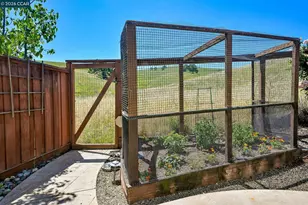 950 Maplegate Ct, Concord, CA 94521 - Photo 117