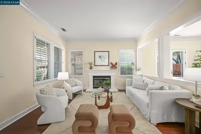 950 Maplegate Ct, Concord, CA 94521 - Photo 17