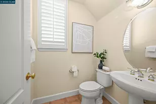 950 Maplegate Ct, Concord, CA 94521 - Photo 51