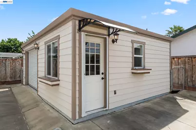 1135 Killarney St, Livermore, CA 94550 - Photo 35