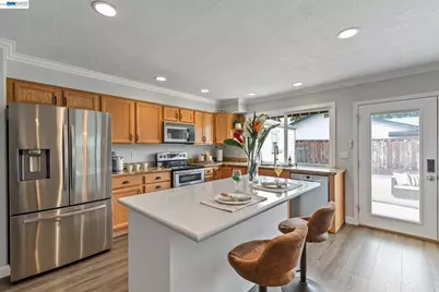 1135 Killarney St, Livermore, CA 94550 - Photo 15