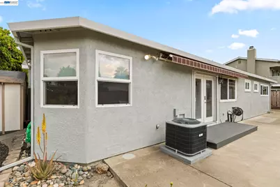 1135 Killarney St, Livermore, CA 94550 - Photo 49