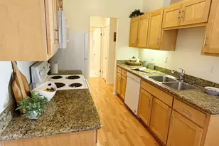 99 Marina Lakes Dr, Richmond, CA 94804 - Photo 7