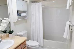 99 Marina Lakes Dr, Richmond, CA 94804 - Photo 11