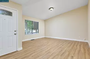 743 Scottsdale Dr, Vacaville, CA 95687 - Photo 7