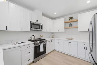 1118 Newhall St, San Francisco, CA 94124 - Photo 7