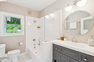 6720 Manor Crest, Oakland, CA 94618 - Photo 31