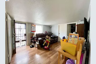 2517 Webb Ave, Alameda, CA 94501 - Photo 11