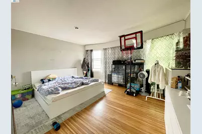 2517 Webb Ave, Alameda, CA 94501 - Photo 5