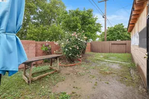 1712 Utah St, Fairfield, CA 94533 - Photo 45