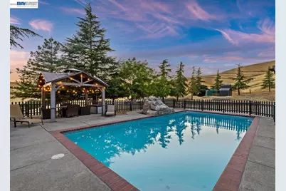 8191 Highland Rd, Livermore, CA 94551 - Photo 37