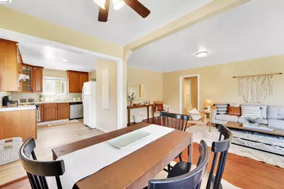 16366 Emery Ct, San Leandro, CA 94580 - Photo 11