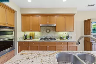 4162 Summer Gate Ave, Vallejo, CA 94591 - Photo 19