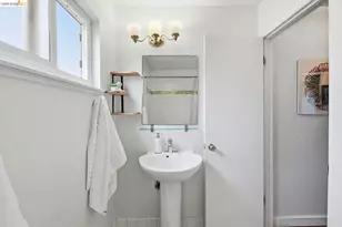 2450 Palmetto St, Oakland, CA 94602 - Photo 25
